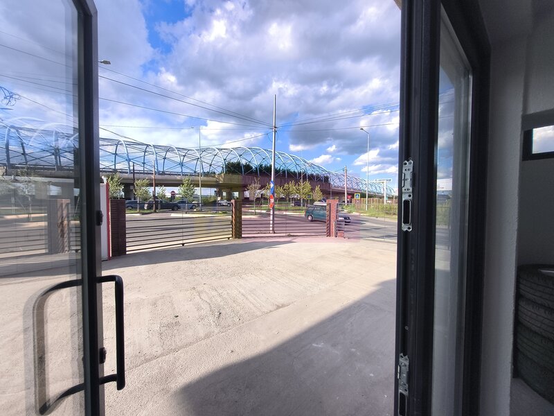 Spatiu comercial pretabil minimarket langa Pasajul Theodor Pallady